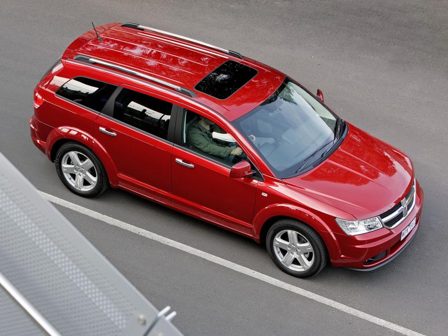  Dodge Journey R/T 2008 года  (AU) (фото 12 из 24)